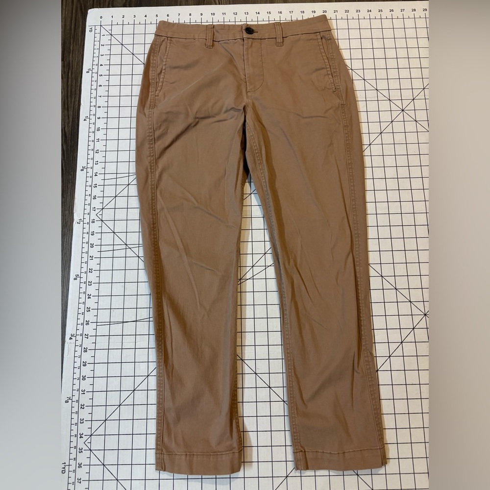 J. Crew Women’s Size 2 Tan Chino Pants